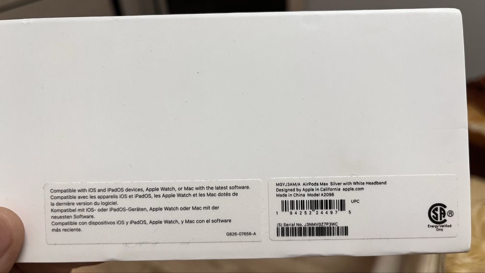 Продаю наушники air pods max.