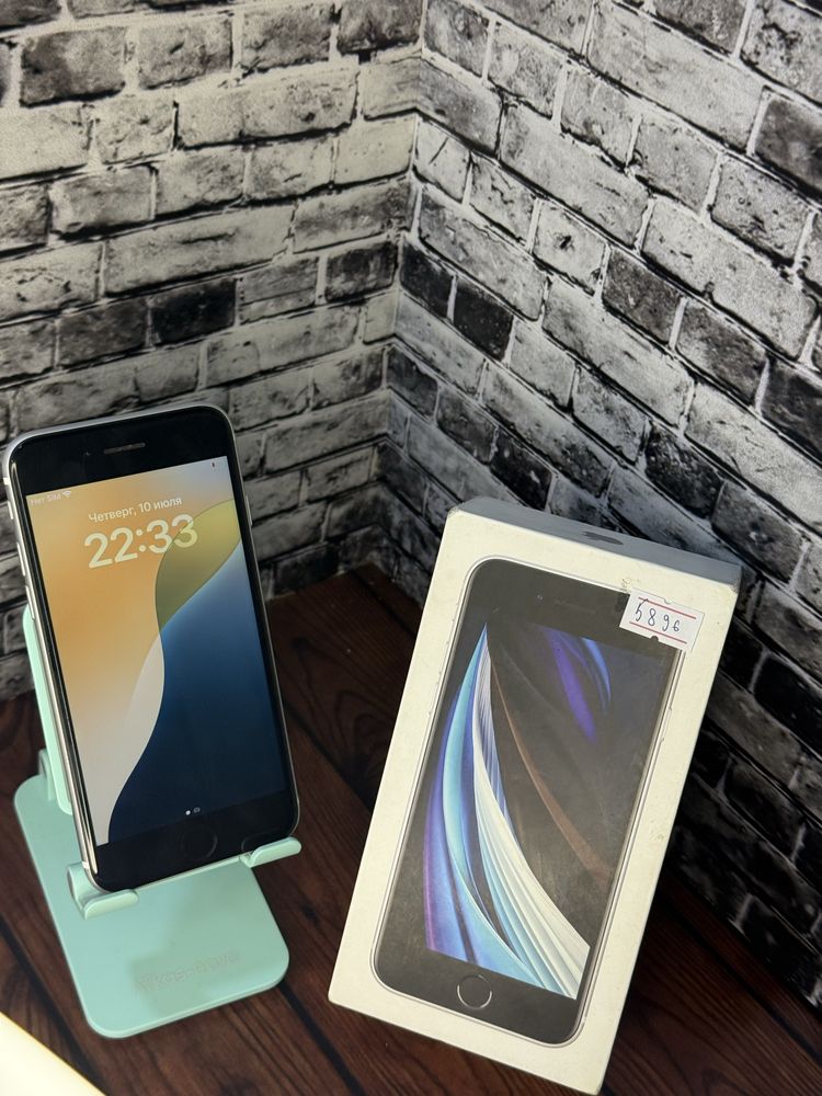 Iphone SE / Айфон СЕ 64gb Акб:75