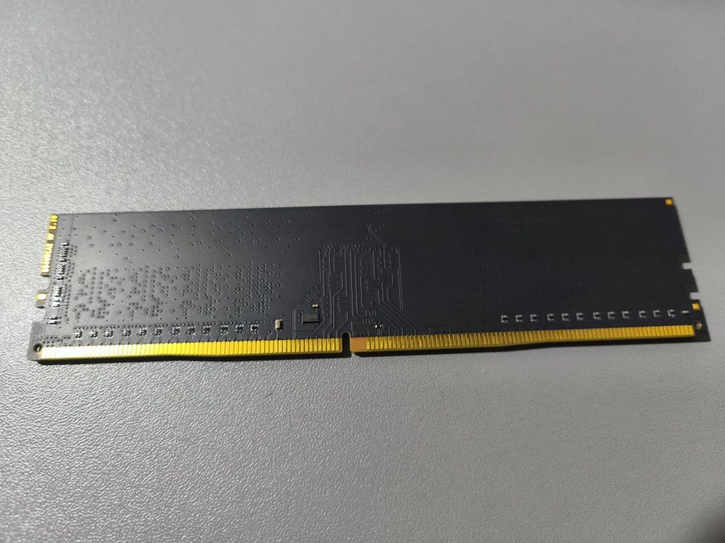 Оперативная память TEAM GROUP ELITE DDR4 8GB