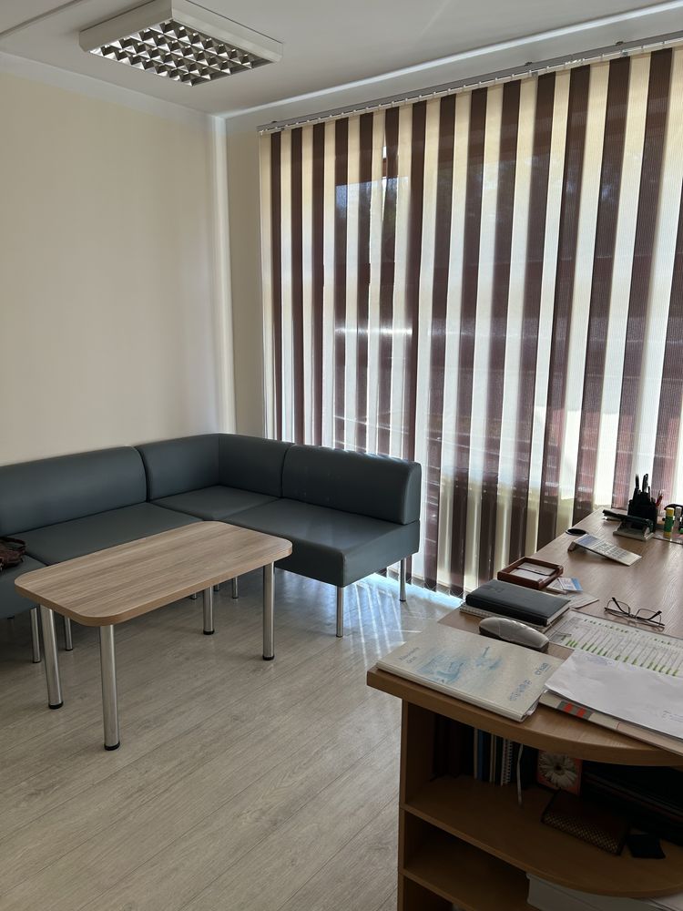 Офис сдам в аренду 71,5 м. кв