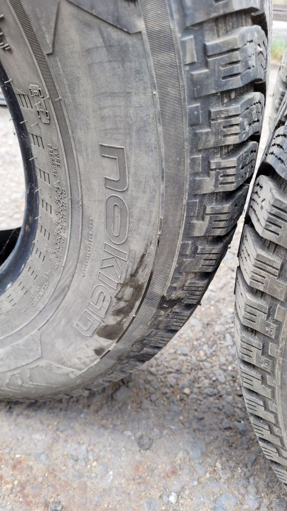 Шины 265/70 R 17 в хорошем состоянии!