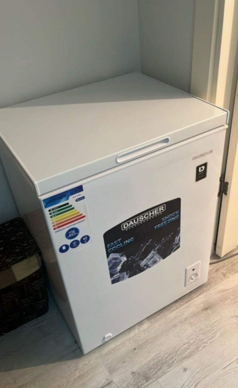 Морозильник 160л