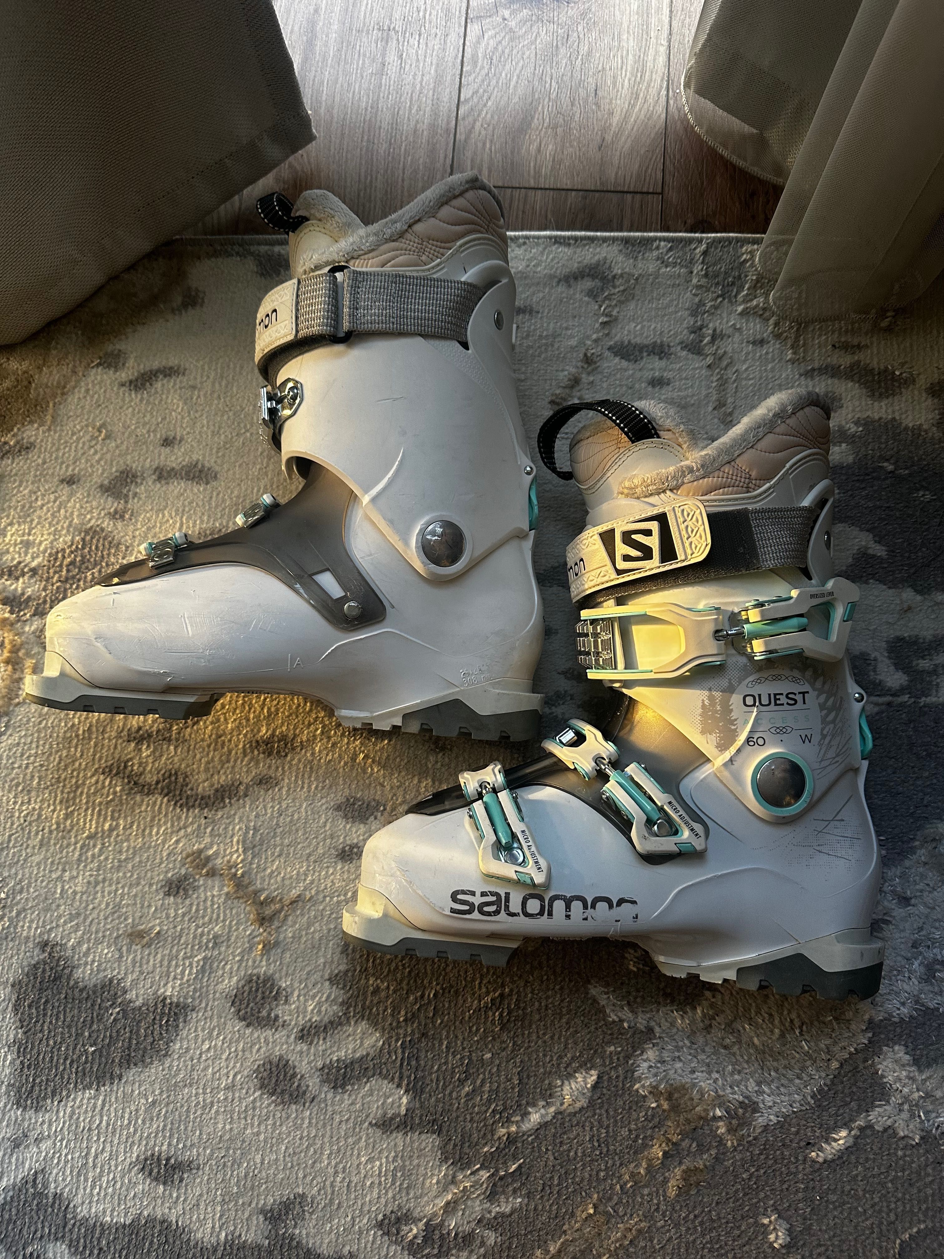 Горнолыжные ботинки Salomon