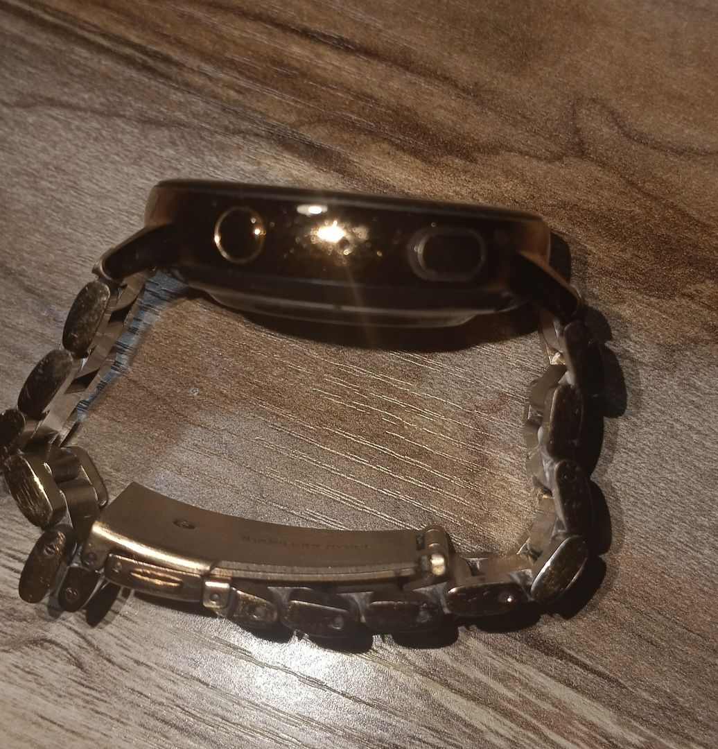 Смарт часы Samsung Active 2 и Xiaomi Watch lite