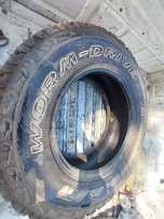 Продаётся  бу покрышка на пикап 265/65 R 17