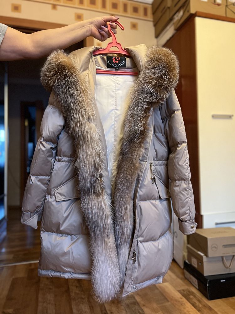 Продам пуховик