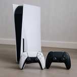 Playstation 5 + 2 геймпада, 1 игра