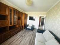 Продам 2х комн Квартиру в Золотом квадрате 5/9 эт ,47 кв.м