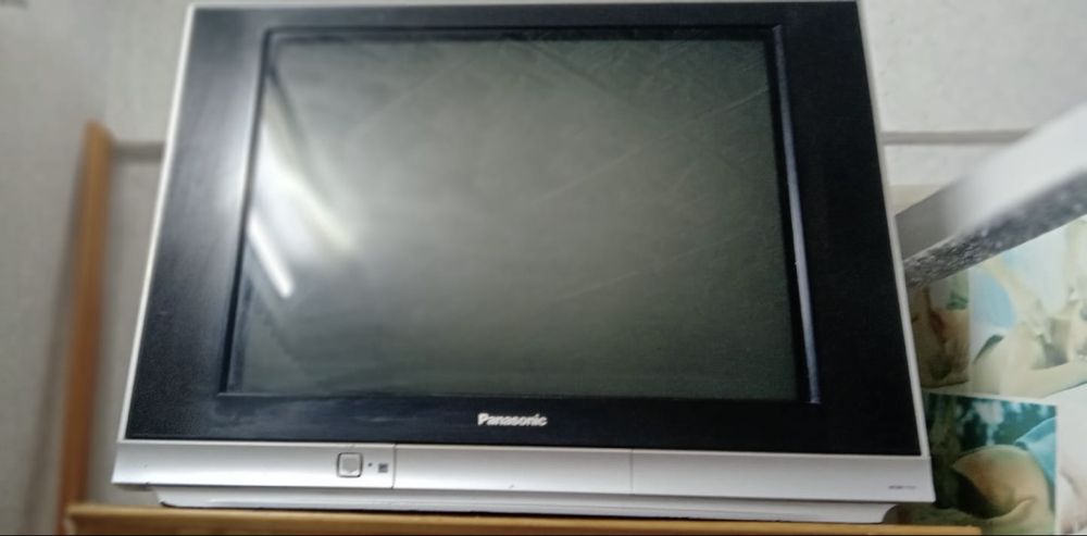 Продам телевизор Panasonic
