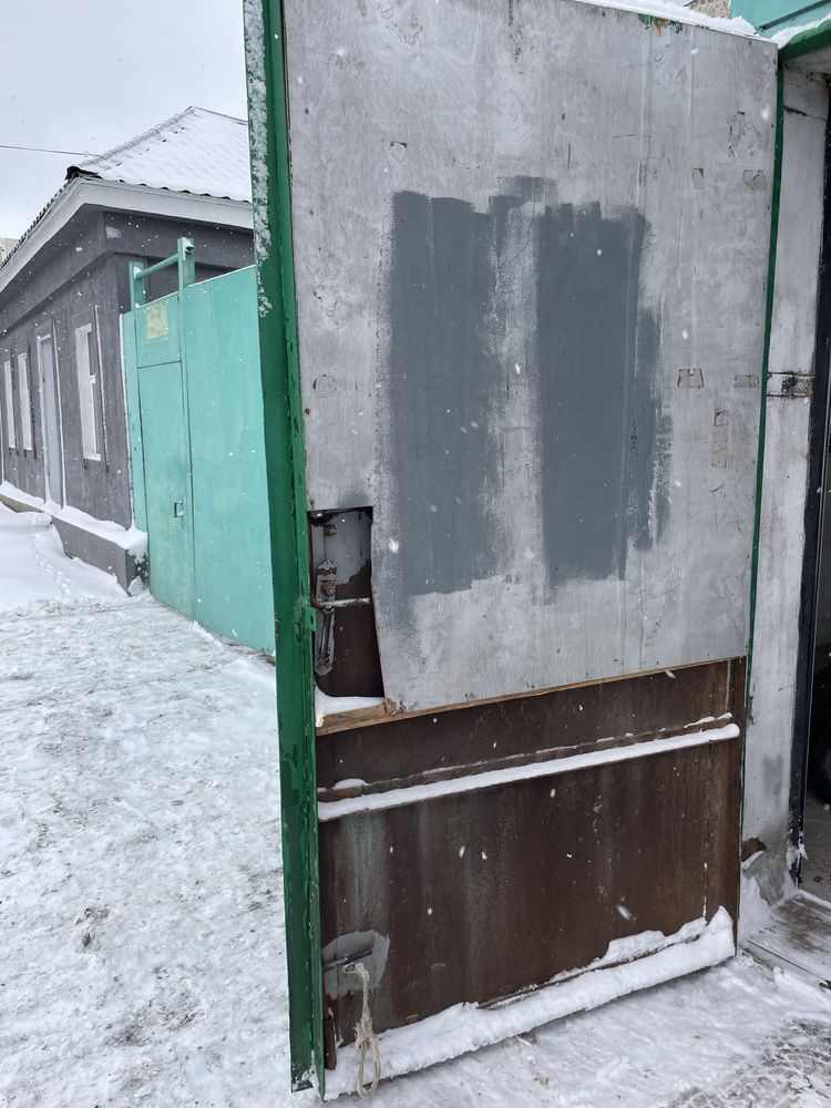 Окно деревянное большое 195 на 120