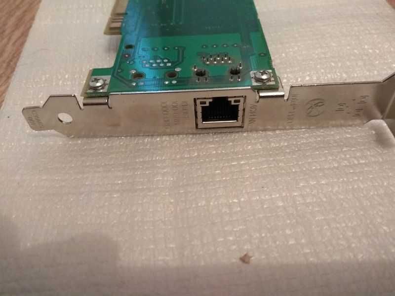 Серверная сетевая карта "Intel Pro 1000 MT". В идеальном состоянии!