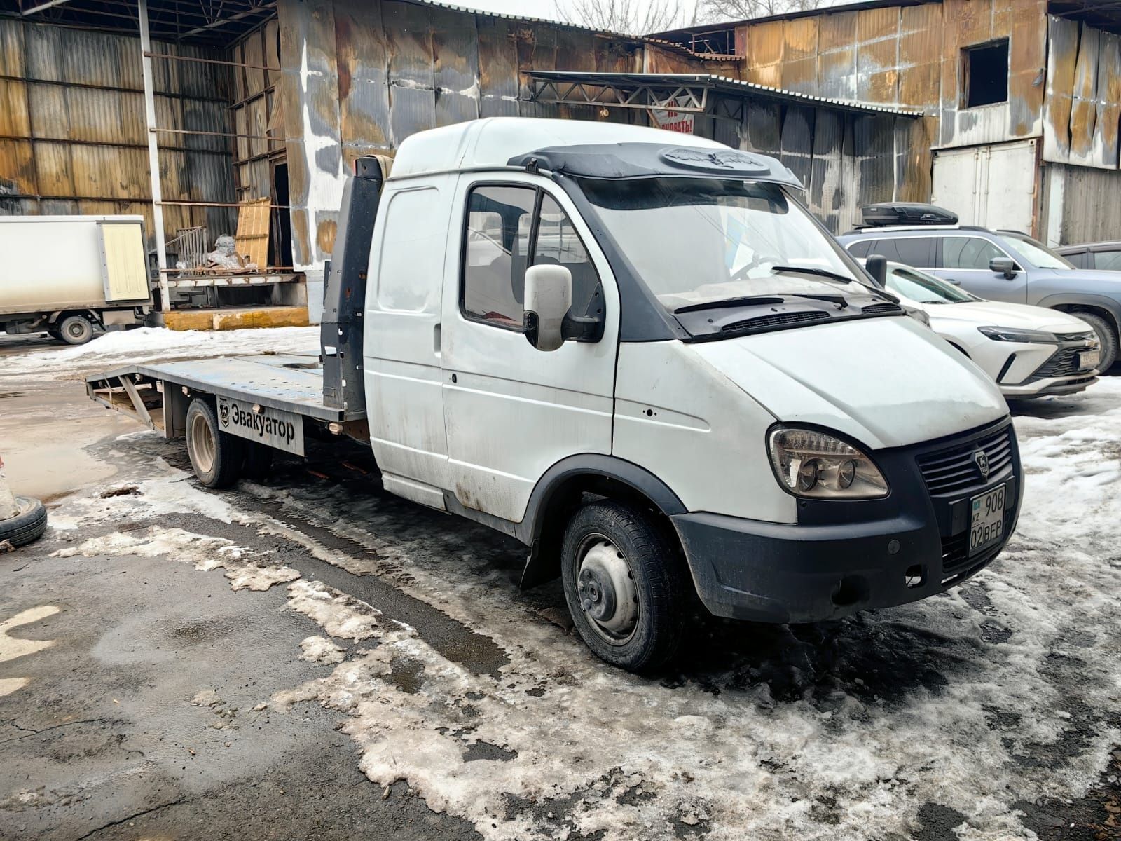 Продам эвакуатор ГАЗель фермер 2002 года.