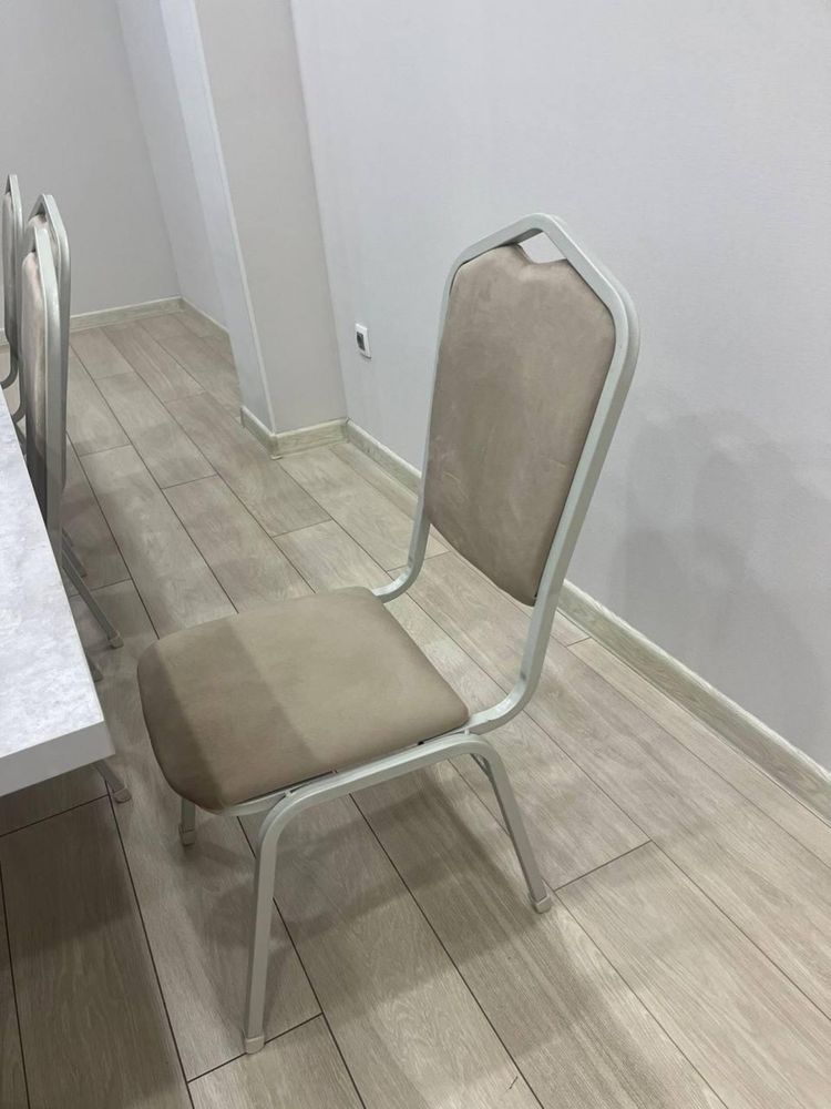 Продам стулья