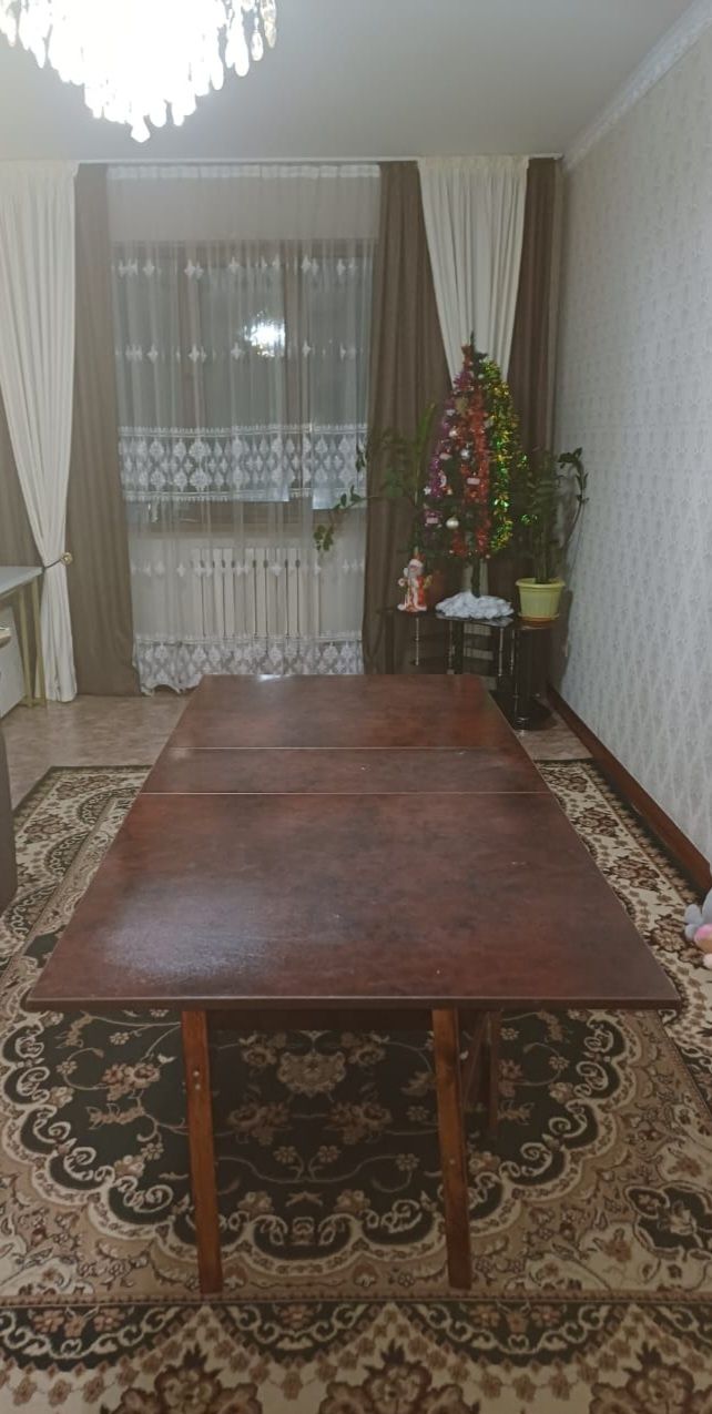 Стол книжка, стол круглый офисный,  подставка для телевизора