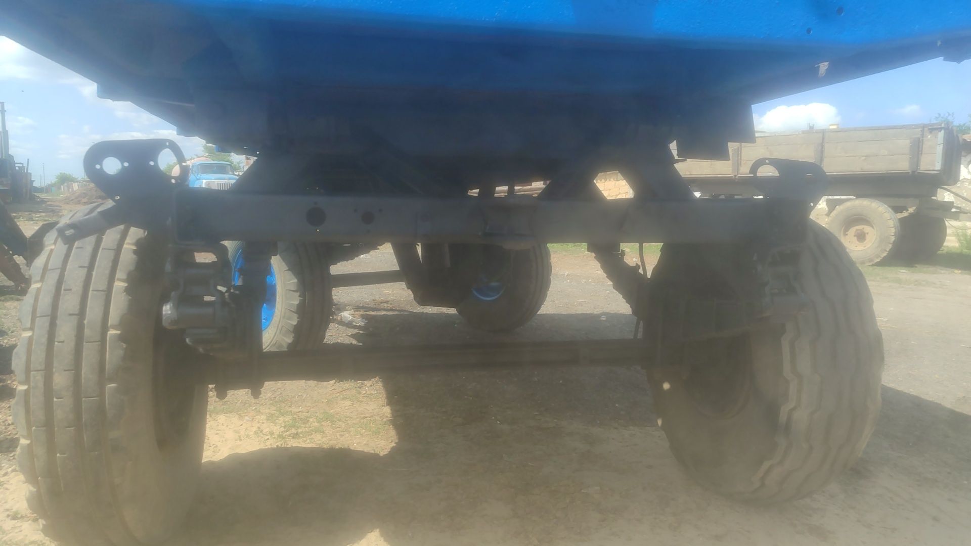 Продам прицеп 2 птс-4