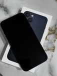 Продам IPhone 13