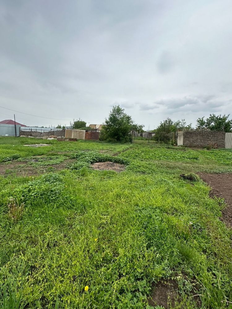 Продам участок 5 соток круглозерном