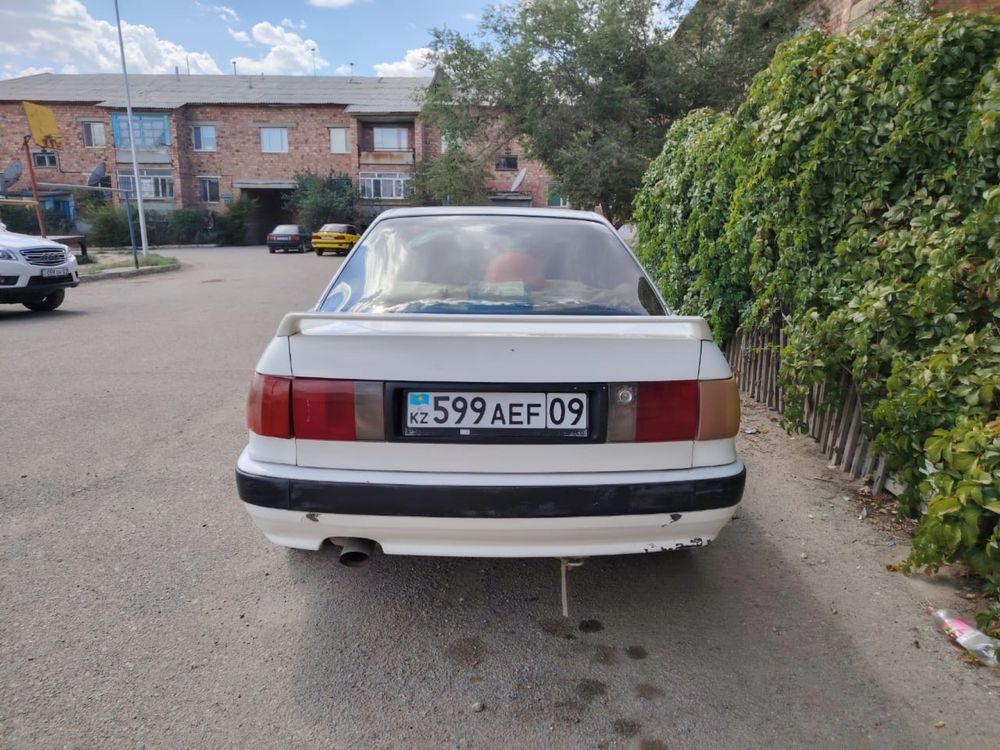Продам Audi 80 B4