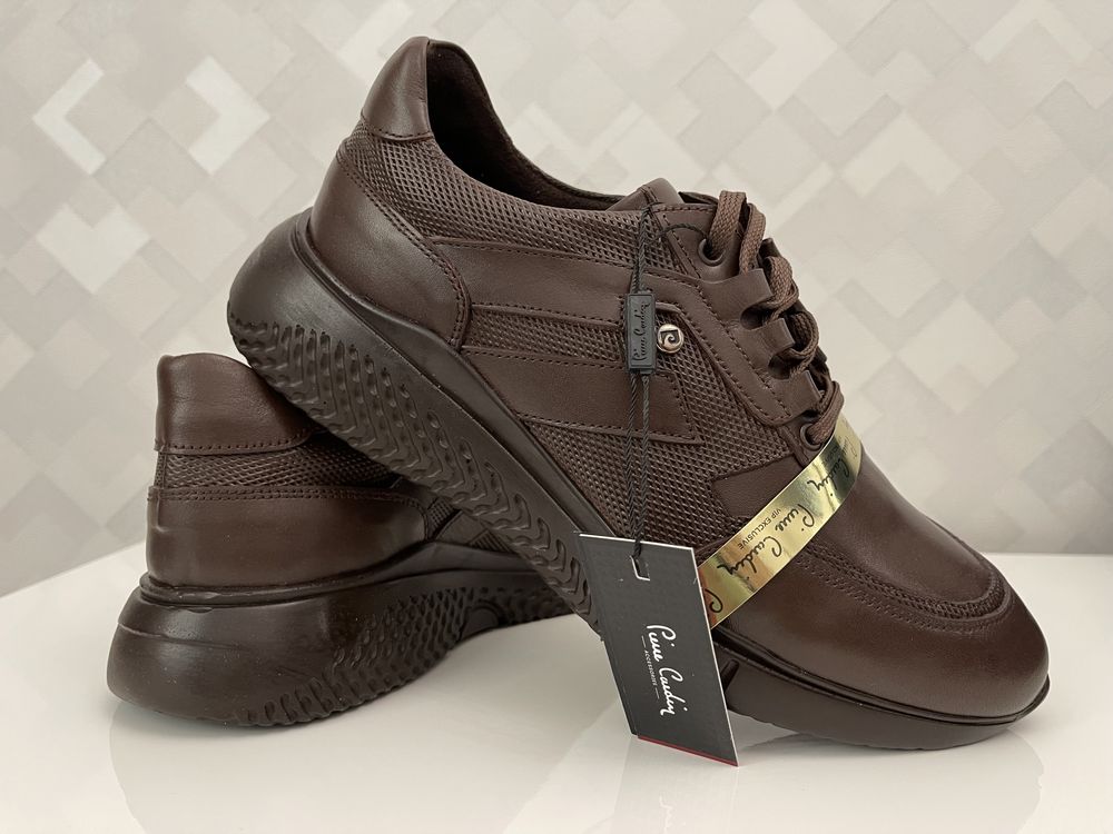 Кроссовки, мокасины, туфли Pierre Cardin