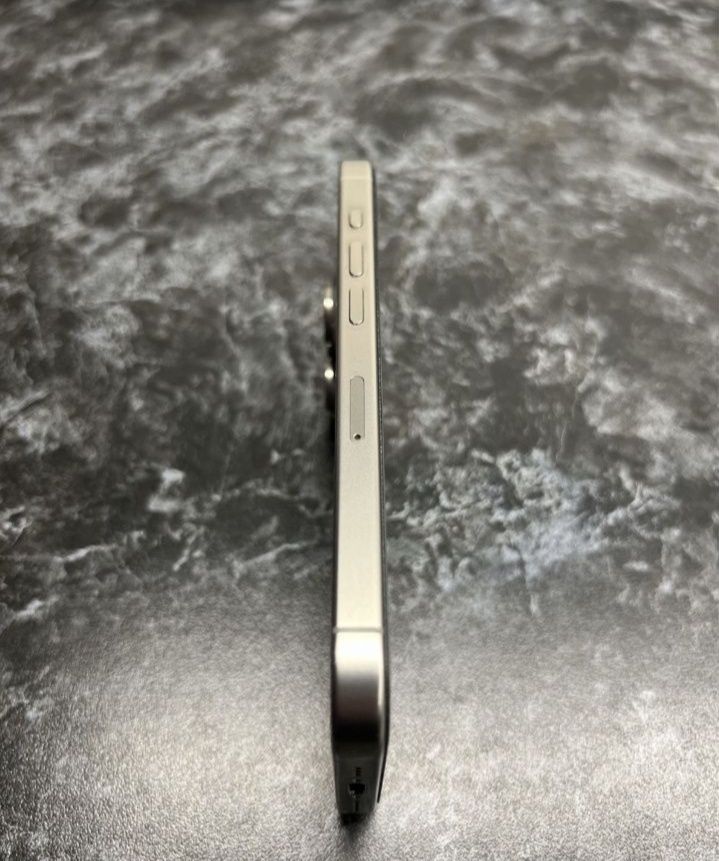 Iphone 15 pro 256gb