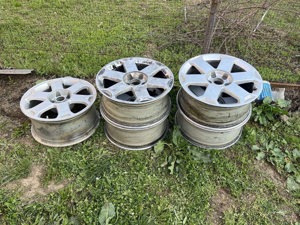 Авус (AVUS) диски Ауди R17 7J ET35