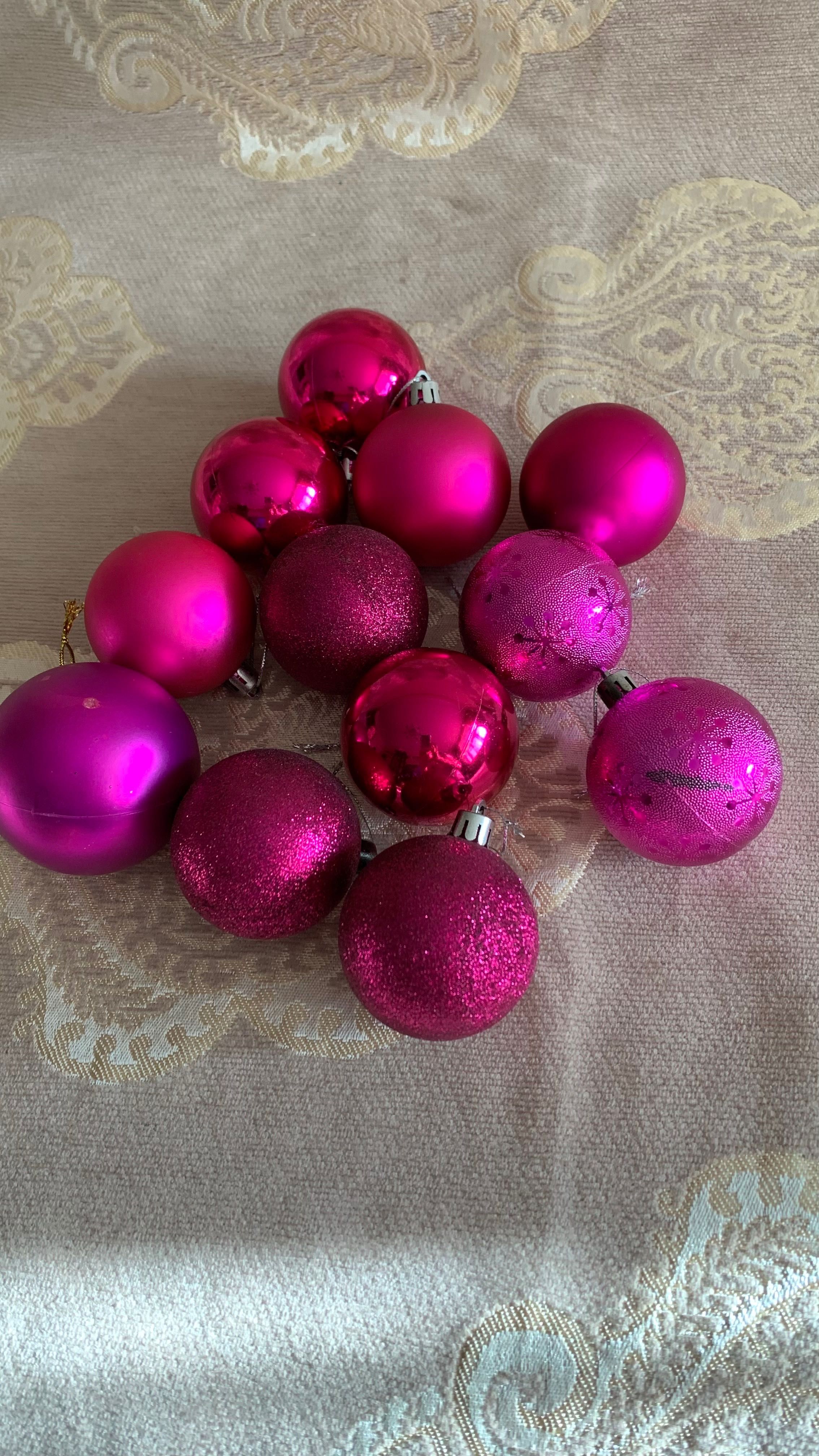 Новогодние игрушки
