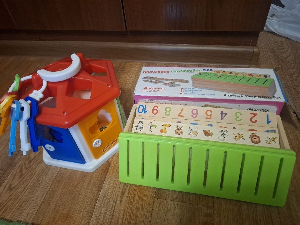 Продам развивающие игрушки от 2 до 4 лет
