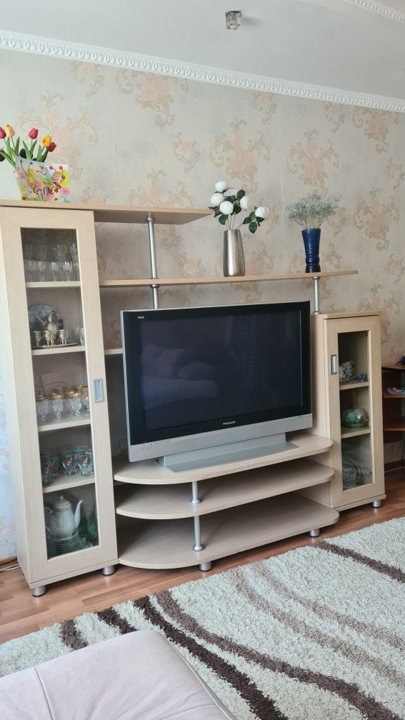 Продам стенку- горку