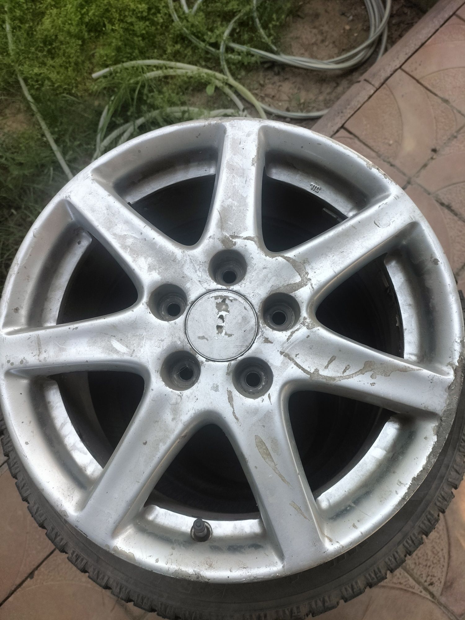 Диск от Toyota Camry