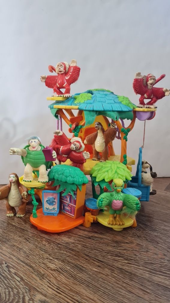 Игрушка домик на дереве