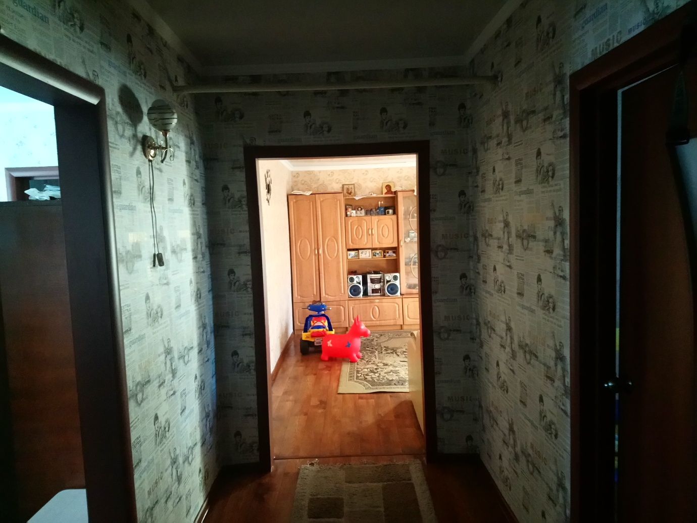 Обмен(продажа) 4 х.комн дом(СМЗ,28 кв)на 3 х 4 х комн.квартиру.ПРОДАЖА