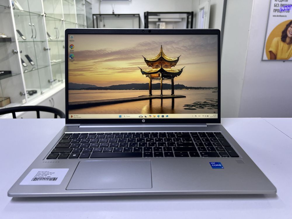 HP core i5-1135G7 Ram 16 gb ssd 512 gb