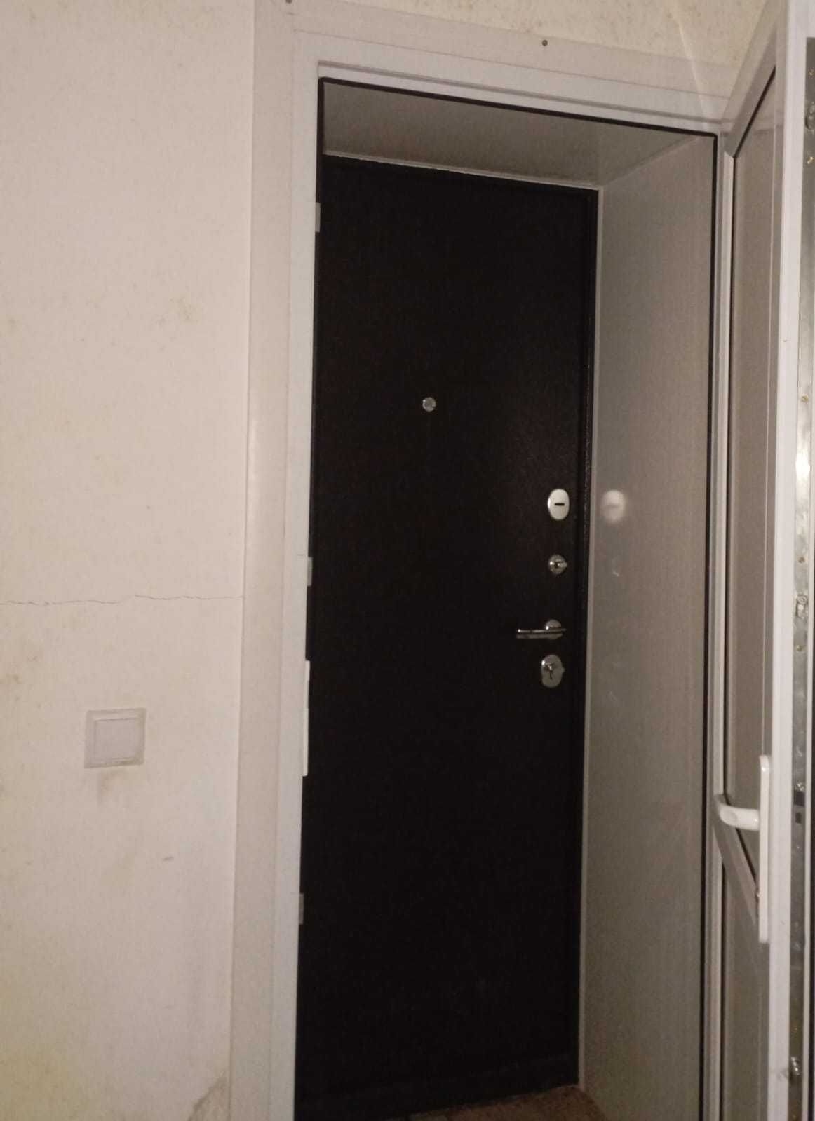 Продам дом в микрорайоне Бирлик,на земле.