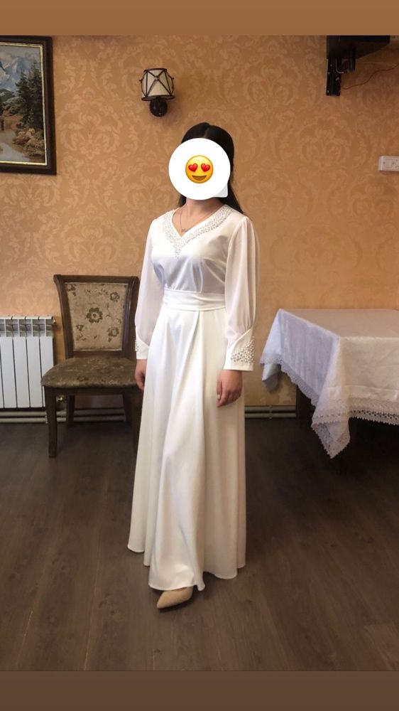 Платье в хорошем состоянии