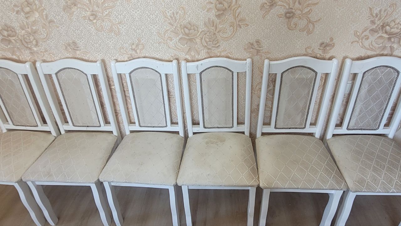 Продам стулья 5000