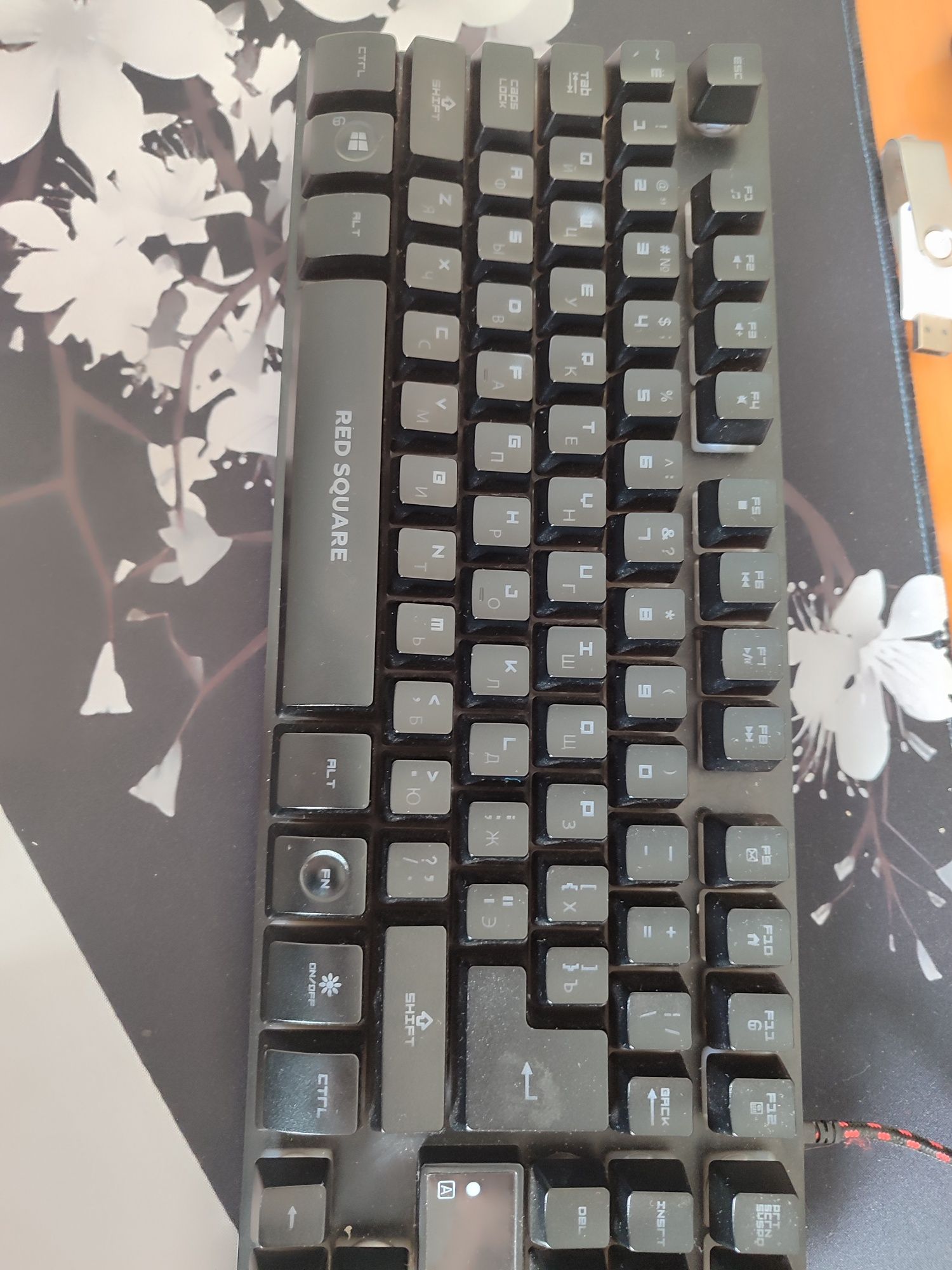 Продам средний игровой компьютер