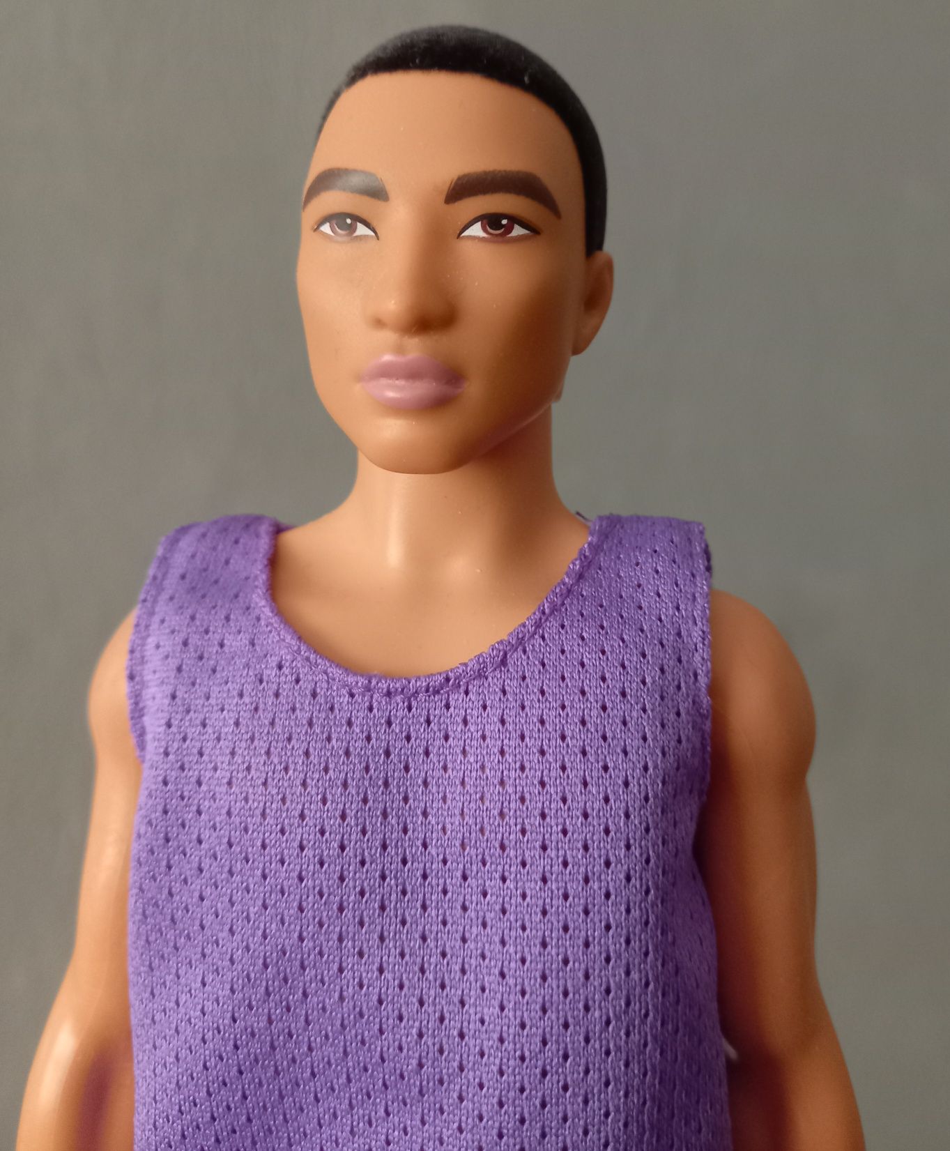 Кукла Ken Looks на нешарнирном теле
