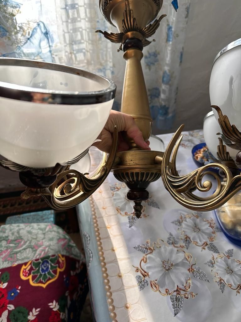 5 лампалы Люстра сатамын, тегін