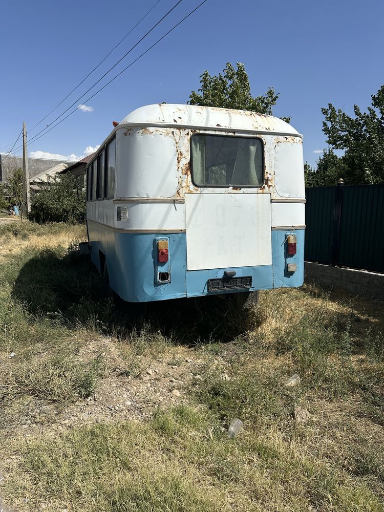 Автобус ТАРЗ