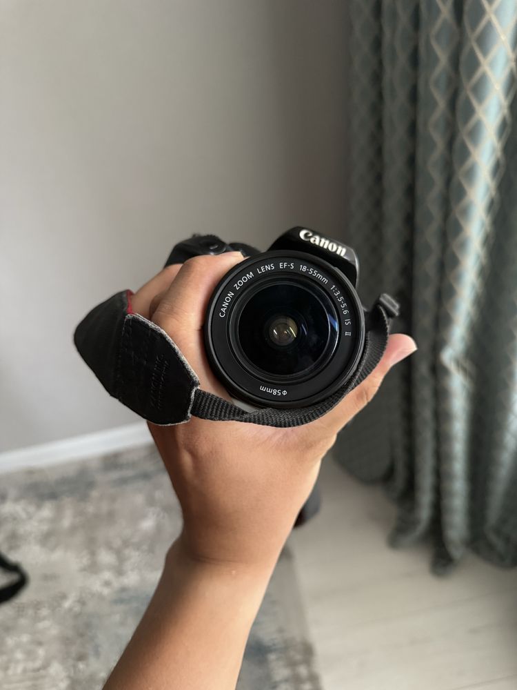 Canon 700d в очень хорошем состояний