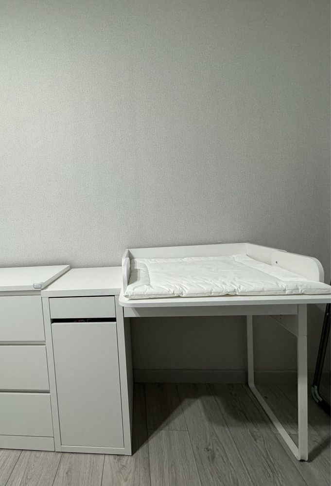 Продам письменный стол ИКЕА