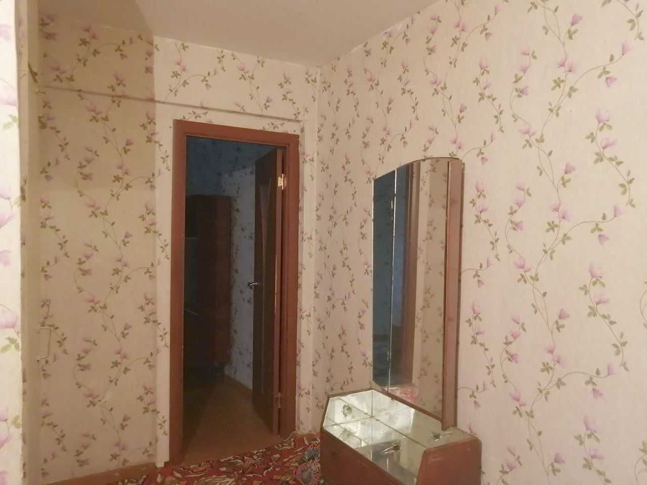Продается квартира на б. Гагарина!
