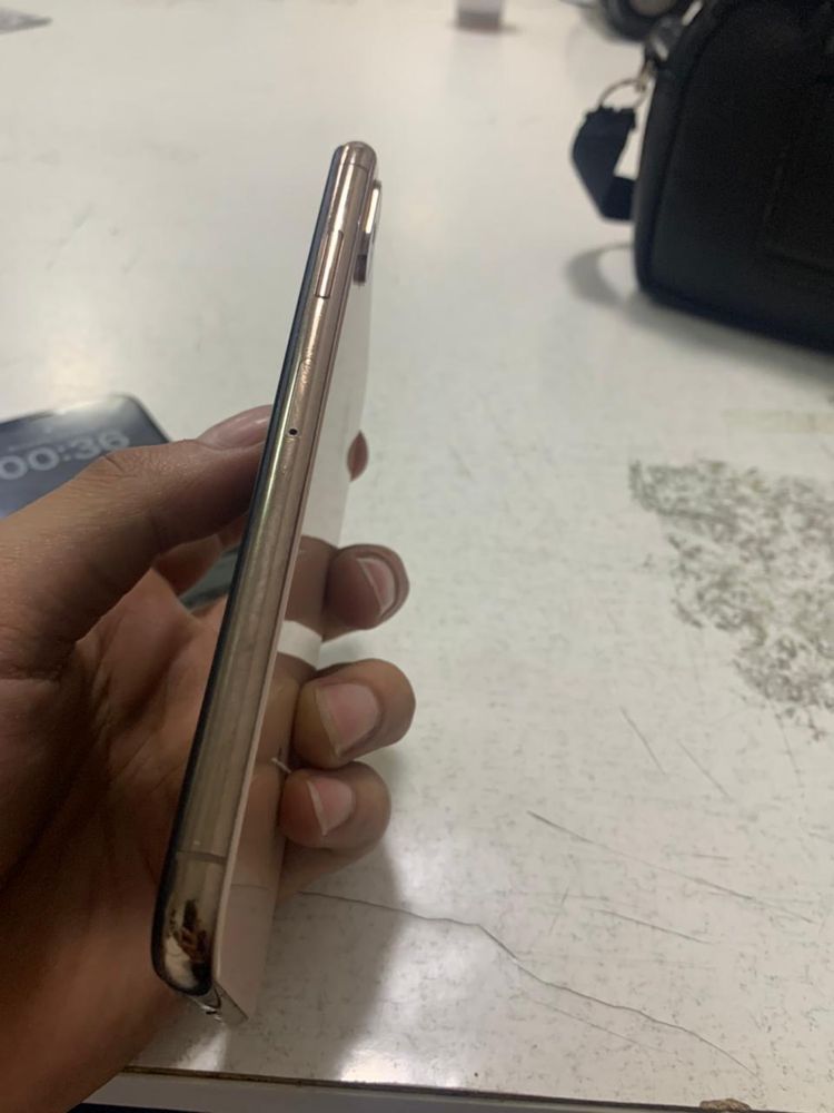 Продам айфон хс макс Xs max