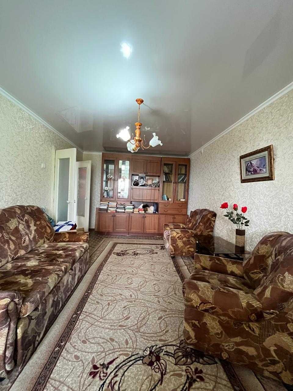 Продам 2х комн квартиру по улице Энтузиастов 9, 4 этаж