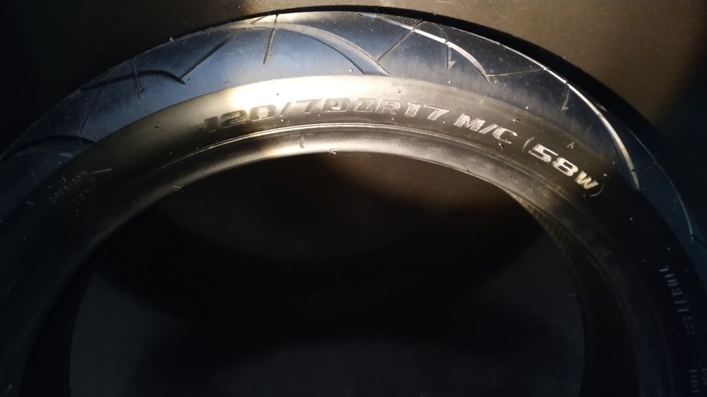 Продам шину Shinko