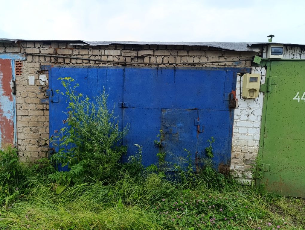 Продам гараж дружба 2