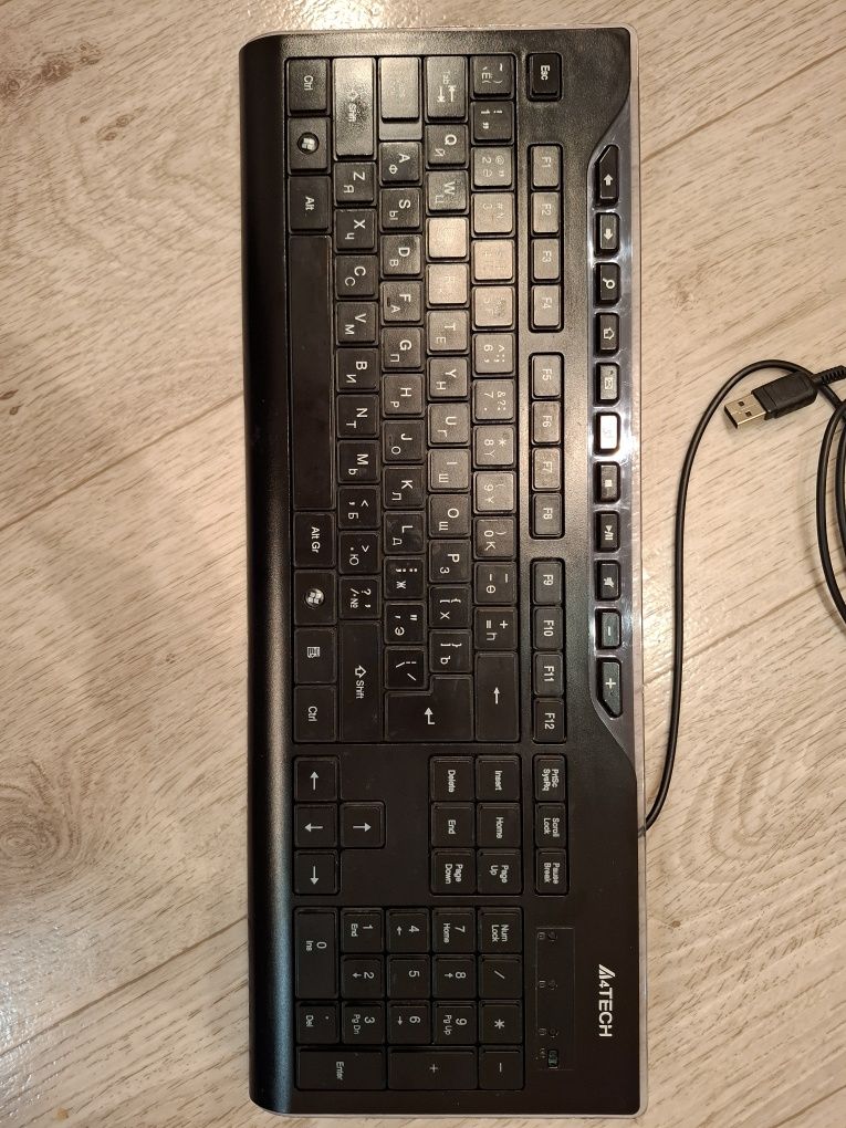 Продам клавиатуру A4Tech KD-800L с подсветкой