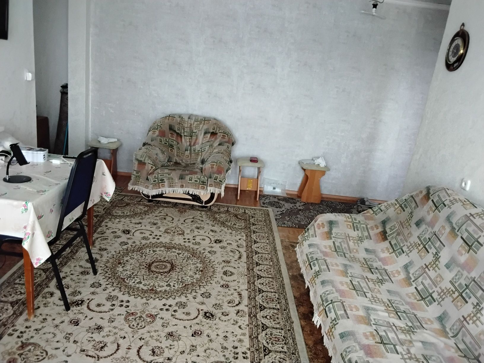 Срочно Продаже квартиру 4 ком Касыма каисенова