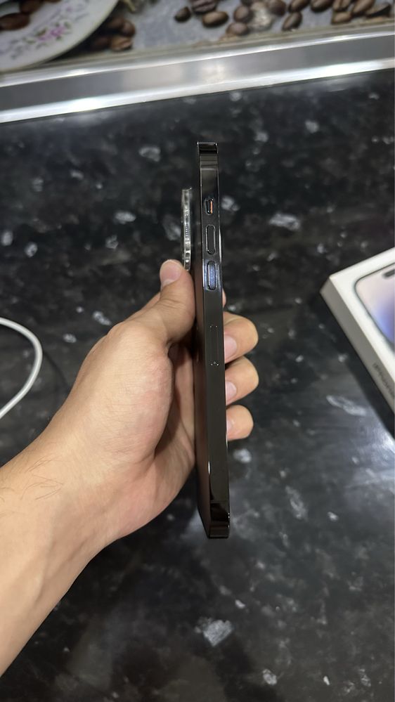 Продам iPhone 14 Pro Max 128gb blue titanium