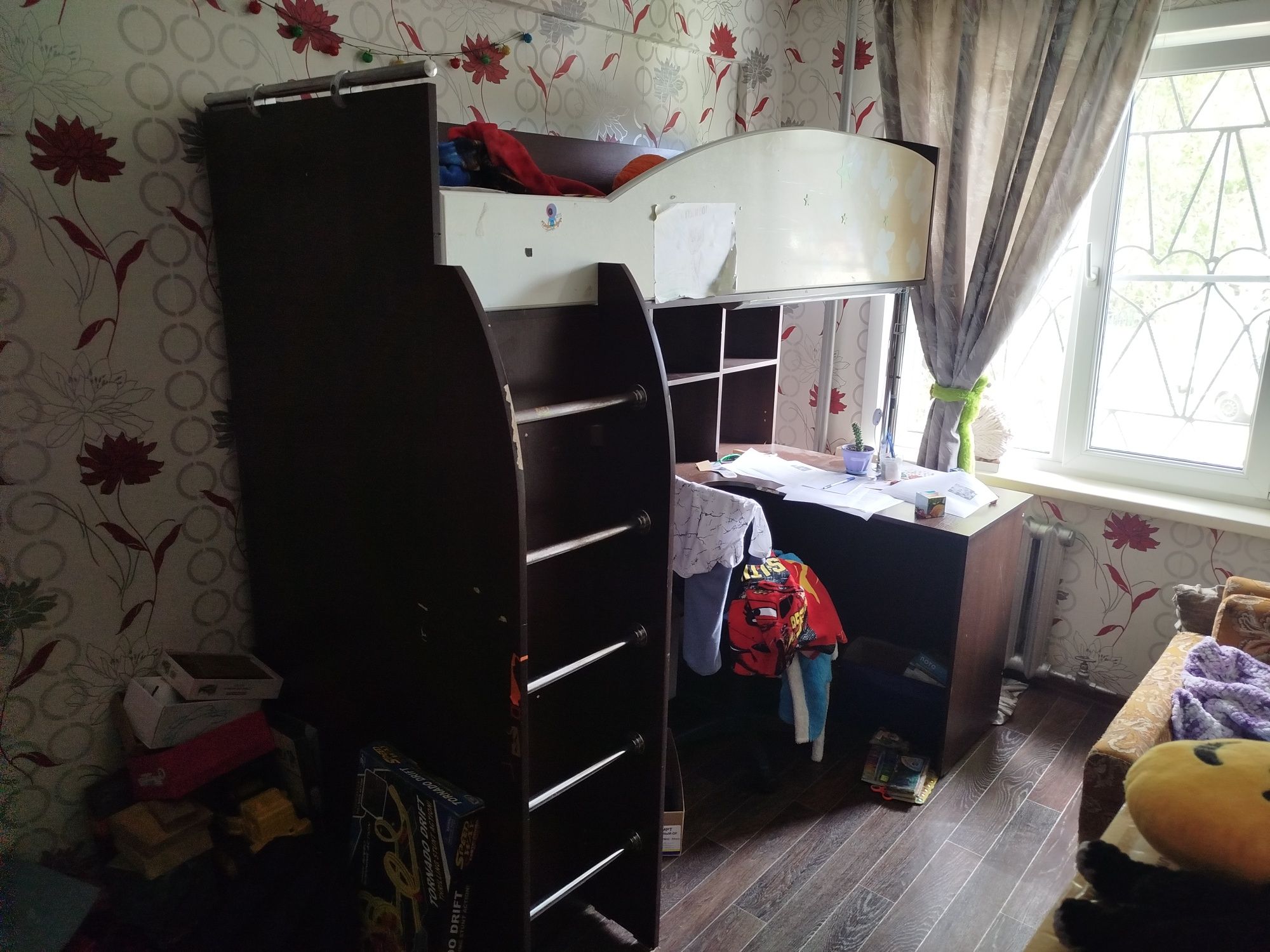 Продам детскую кровать